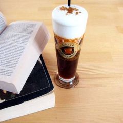 A picture of Freddo Cappuccino.