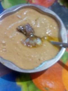 கத்தரி பொட்டுக்கடலை சட்னி (Kathari pottukadalai chutney recipe in tamil) செய்முறை முக்கிய புகைப்படம்