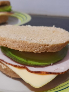 Una foto de Pan de avena al microondas