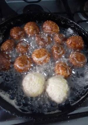 Una foto de Bolitas de arroz fundido a la cuarentena