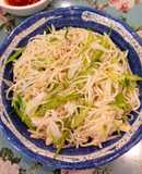 Củ cải xào măng tây