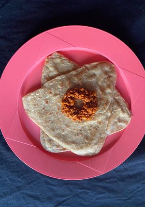 A picture of Simple Paratha.