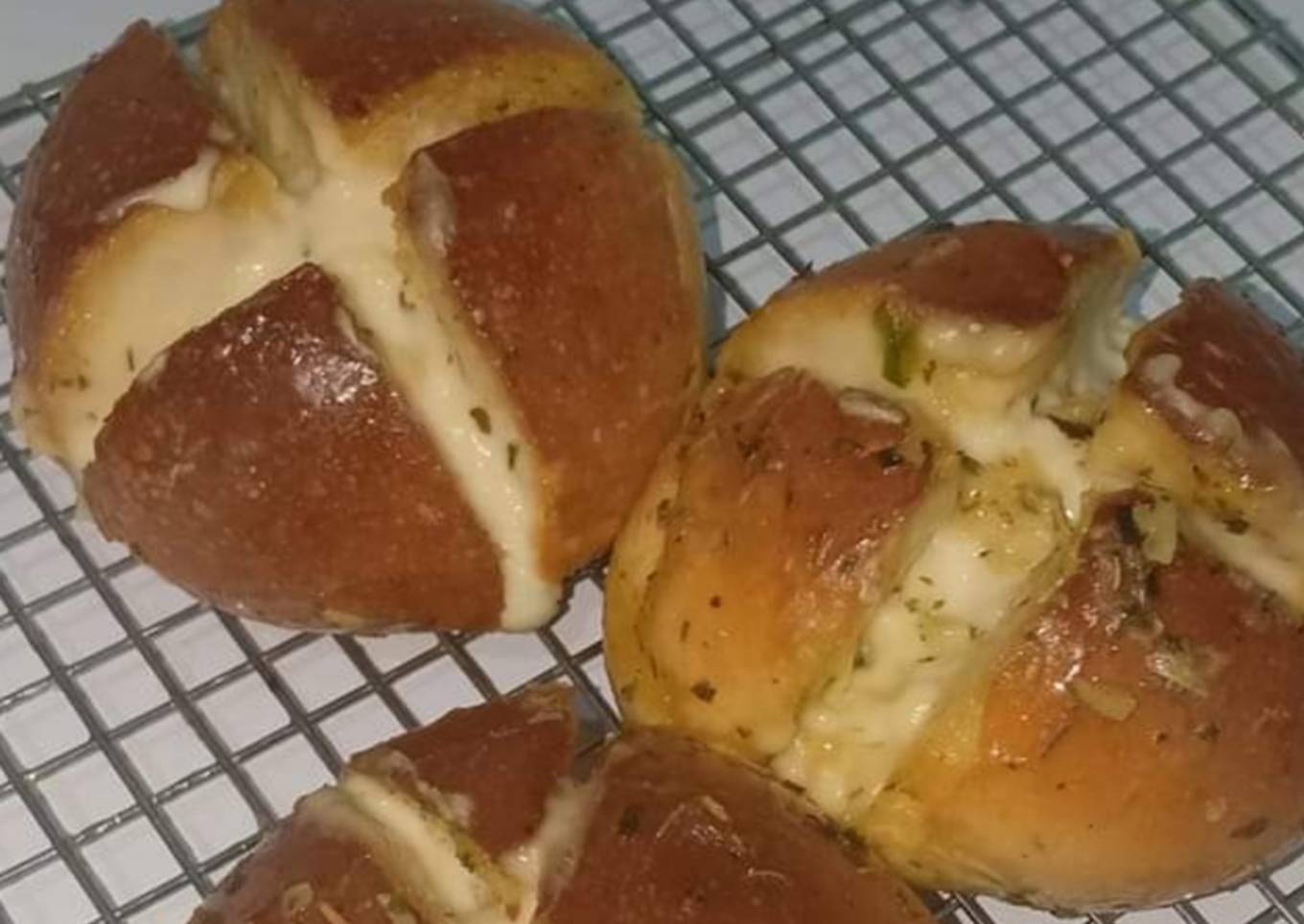 Bread korean garlic cheese