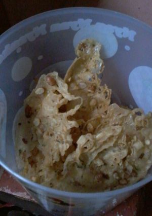 Foto resep Rempeyek kacang teri rebon