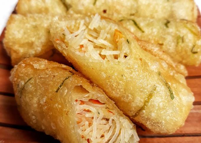 Aneka Makanan Pendamping Soto yang Jadi Favorit!