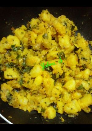 A picture of Dry Aloo sabzi.