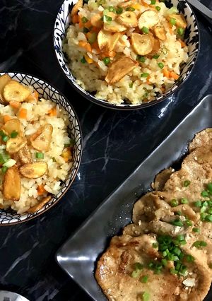 รูปของ Korean Stir Fried Pork 🇰🇷on Japanese Garlic Fried Rice 🇯🇵