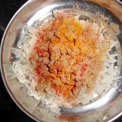 A picture of Rice Paratha.