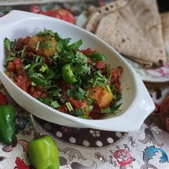 A picture of Alu matar gajar methi.