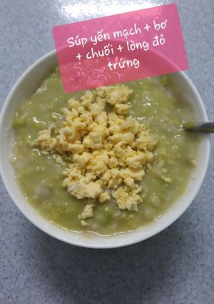 Hình của món Súp yến mạch + bơ + chuối + lòng đỏ trứng (bé từ 7m).