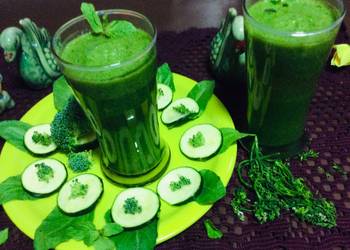How to Prepare Appetizing Green vegetables juice