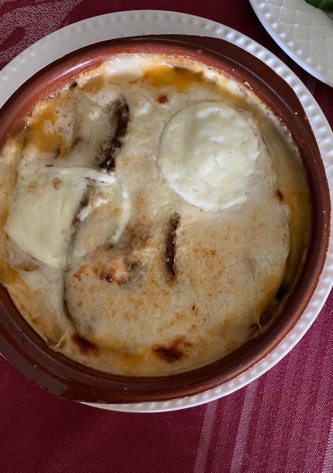 Una foto de Moussaka de Berenjena