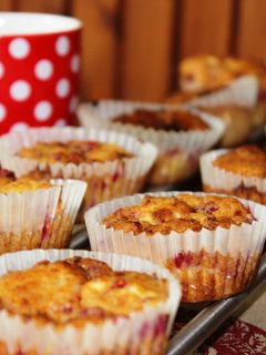 Túrós-málnás muffin recept fotója