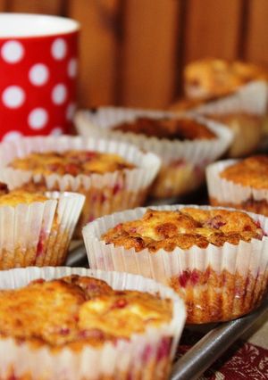 Túrós-málnás muffin recept fotója
