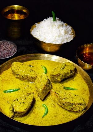 সর্ষে ইলিশ (Sorshe illish recipe in bengali) রেসিপির প্রধান ছবি
