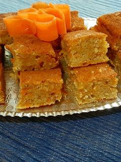 عکسی از دستور کیک هویج دارچین🥕