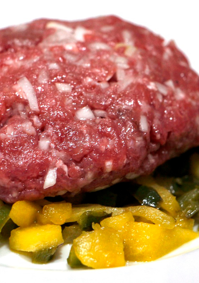 Una foto de Bistec tartaro