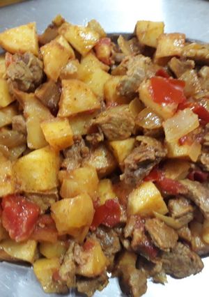صورة لوصفة بطاطا باللحم 🍽
