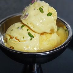 A picture of Rich Saffron Mango Icecream (No cooking required).