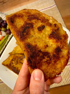 Una foto de Empanadas de plátano y queso