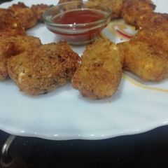 A picture of Jaipur's Saras Parlour's Paneer Pakoda.