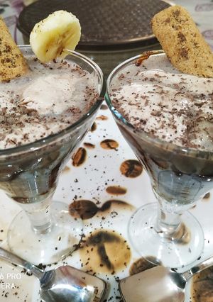 A picture of Choco and Banana Shake.