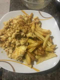 A picture of Eggs and Chips.