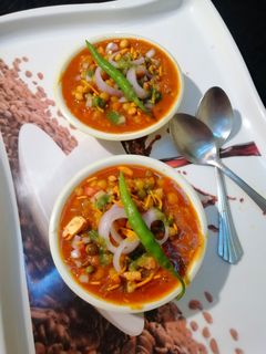 घुघनी (ghugni recipe in Hindi) रेसिपी मुख्य फोटो