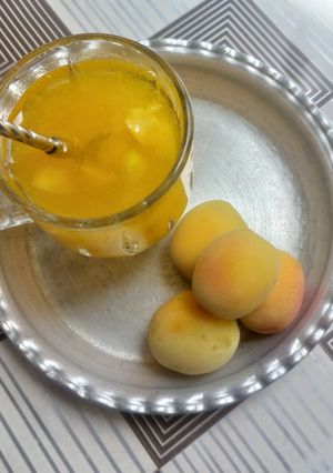 عکسی از دستور رانی زردآلو