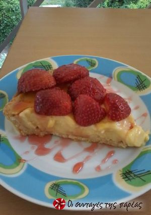 Φωτογραφία της συνταγής Τάρτα με κρέμα patisserie και φράουλες