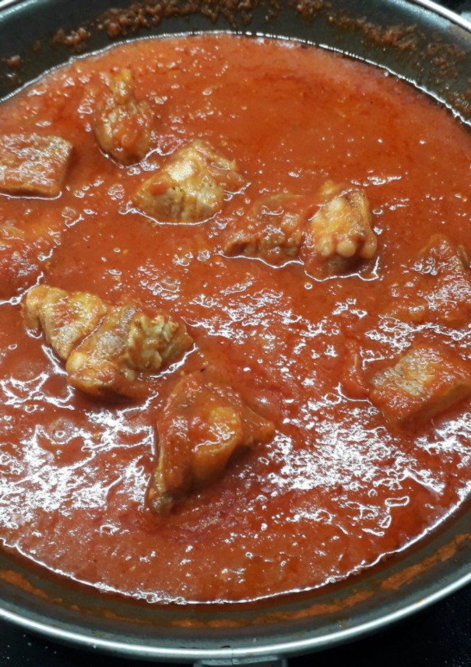 Una foto de Tomate frito con costillas de cerdo