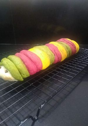 A picture of Potato Stuffed Beetroot, Spinach Pumpkin Caterpillar Bread.