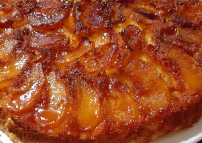 Torta invertida de manzana en sartén essen Receta de Guillermo y Mariel-  Cookpad
