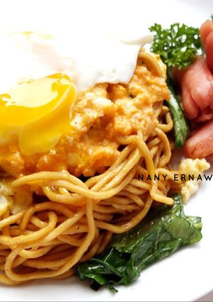 Foto resep Mie goreng saus telur asin