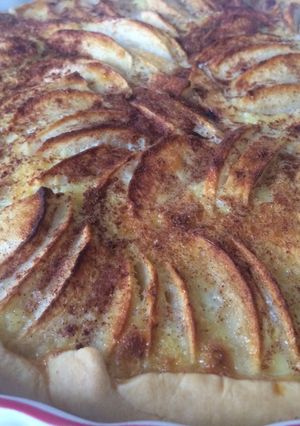 Une photo de Tarte aux pommes & cannelle