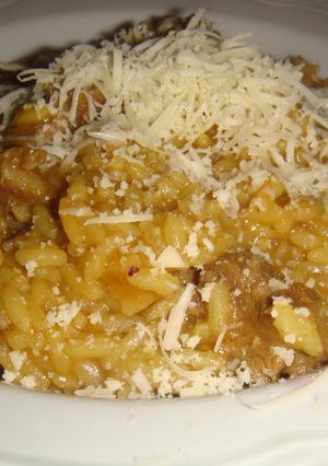 Una foto de Guiso de carne y arroz fácil