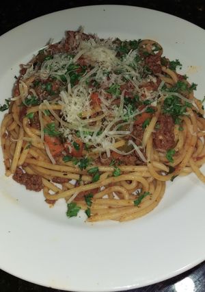 A picture of Classic Ragù with Pasta.
