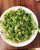 Trứng xào hẹ cho bé chống cúm