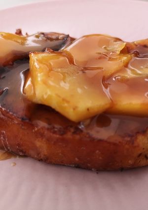Une photo de Brioche perdue aux pommes caramélisées et caramel beurre salé