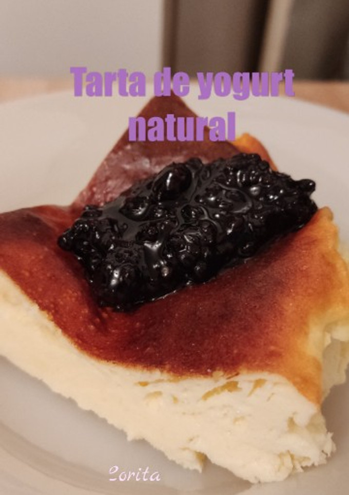 Una foto de Tarta de yogurt natural