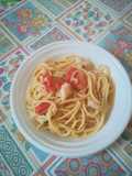 Spaghetti con merluzzo e pomodoro
