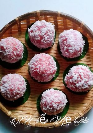 Hình của món Bánh Nếp Lá Cẩm Nhân Dừa.