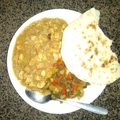 A picture of Naan.