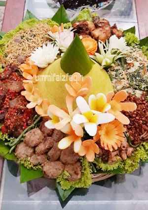 Foto resep Tumpeng Nasi Kuning