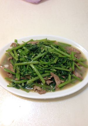 梅花肉空心菜 的食譜成品照片