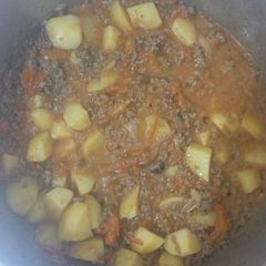 A picture of Minced meat Potatoes  and Green peas Stew.
