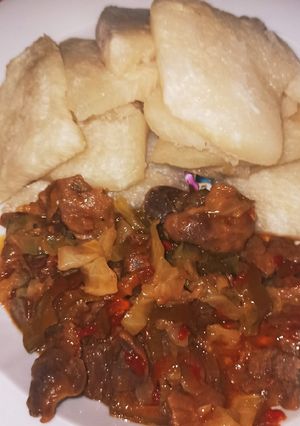 A picture of Gizzard cabbage sauce.
