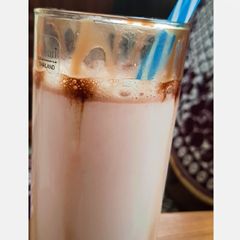 A picture of Hot Chocolate milkshake.