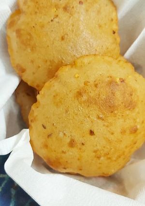 आलू पूरी (Aloo Puri recipe in hindi) रेसिपी मुख्य फोटो