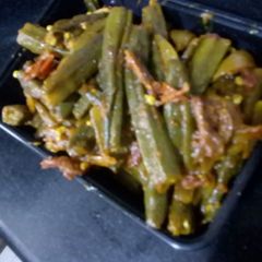 A picture of Bharwa masala bhindi.